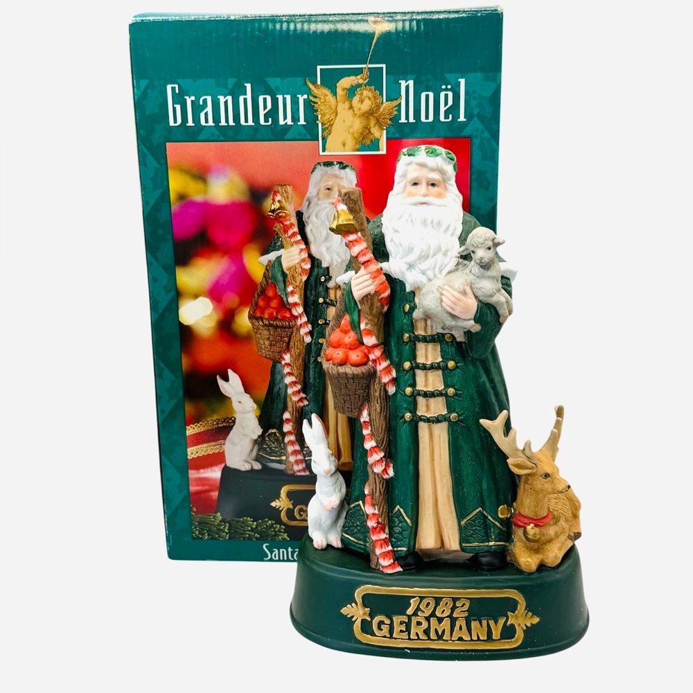 Santa Claus Porcelain Figure Germany 1982 Grandeur Noel Santa Of The World 11.5”
